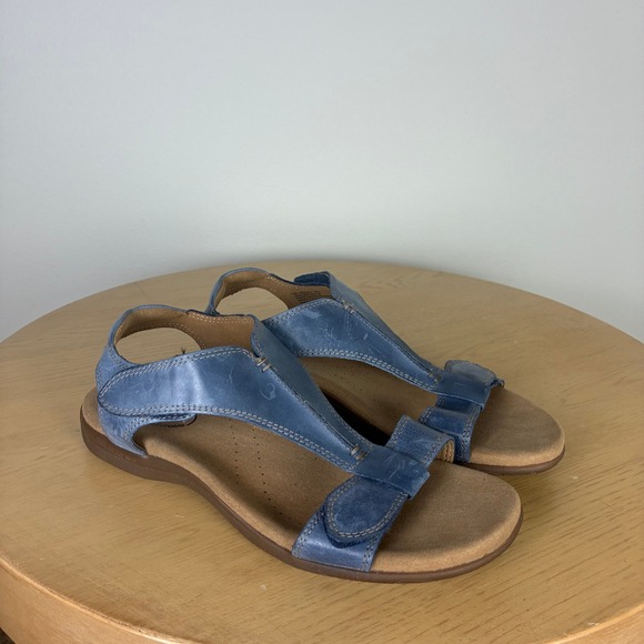 Taos The Show Women's 9 Flat Adjustable T Strap Sandals Walking Comfort Boho - Picture 1 of 7